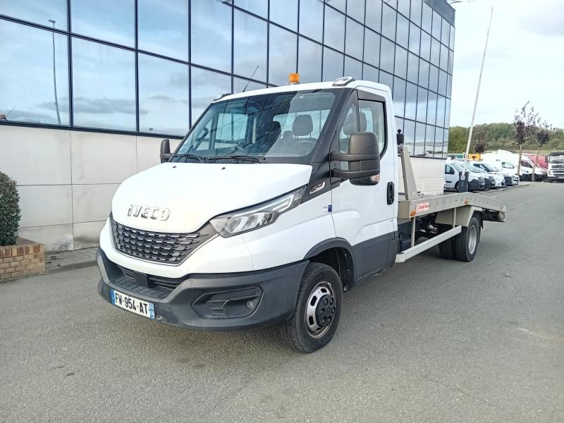 Utilitaire Iveco 35180 Véhicules spéciaux Dépanneuse