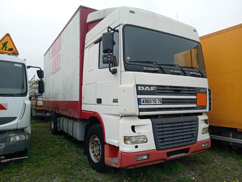 Camion DAF XF 480 Fourgon