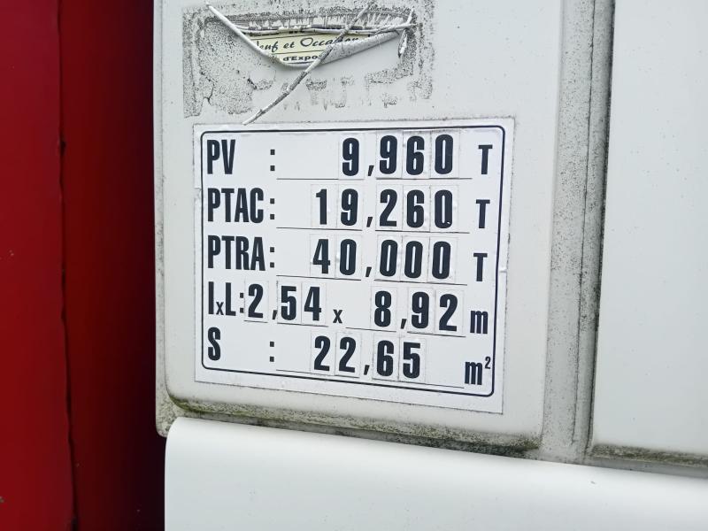 Camion DAF XF 480 Fourgon