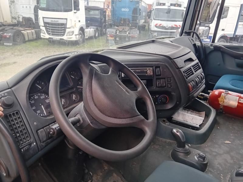 Camion DAF XF 480 Fourgon
