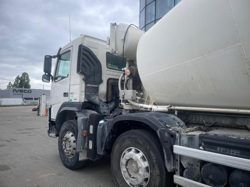 Camion Volvo FM 380 Malaxeur toupie