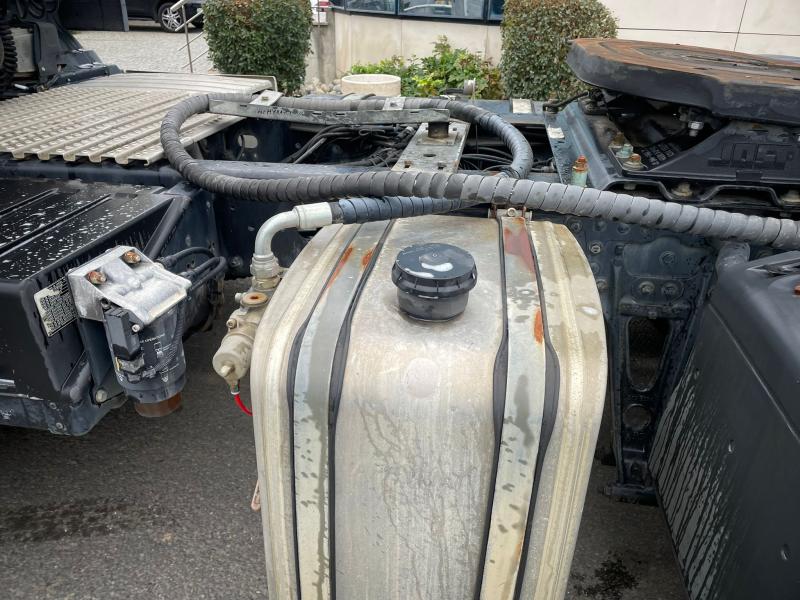 Tracteur MAN TGS 18.460