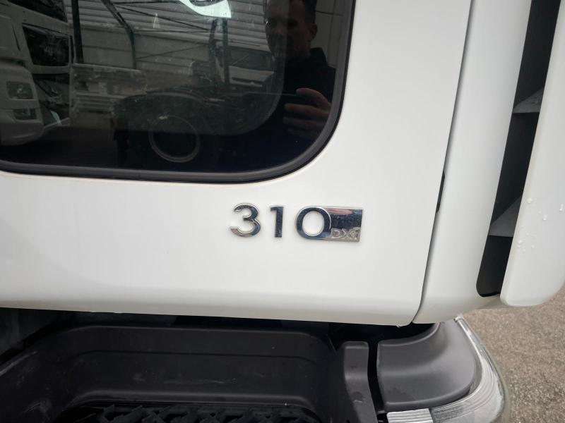 Engin de voirie Renault Premium 310 DXI Camion benne à ordures ménagères