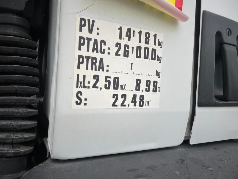 Engin de voirie Renault Premium 310 DXI Camion benne à ordures ménagères