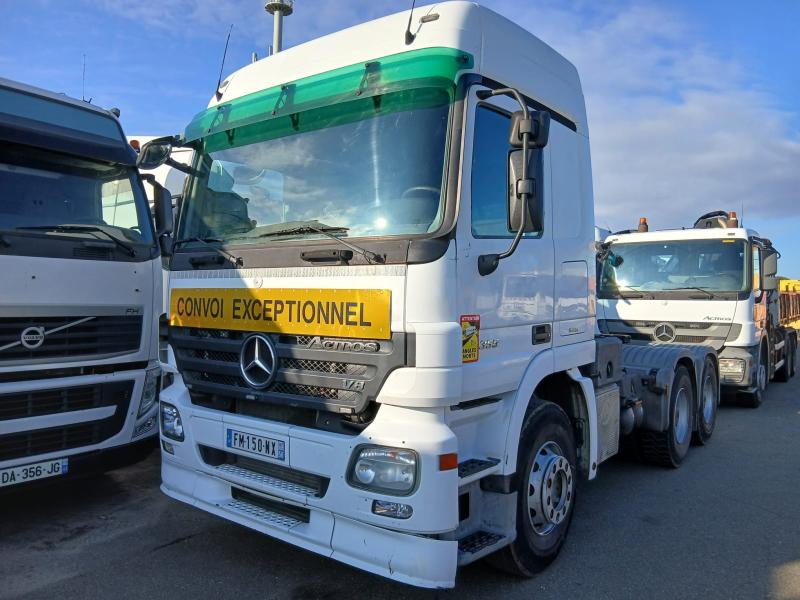 Tracteur Mercedes Actros 3355