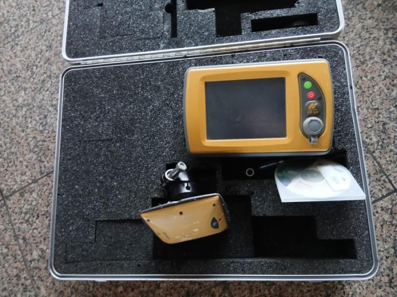 Niveleuse Caterpillar 12H