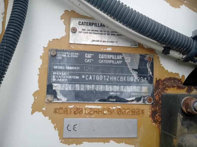 Niveleuse Caterpillar 12H