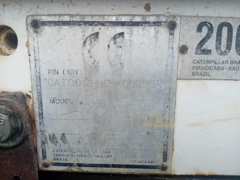 Niveleuse Caterpillar 12H