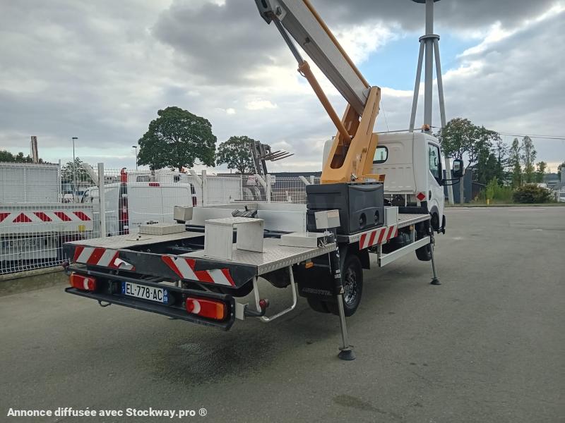 Photo Renault Maxity 120 DXI image 2/7