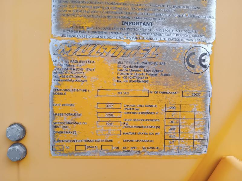 Utilitaire Renault Maxity 120 DXI Nacelle