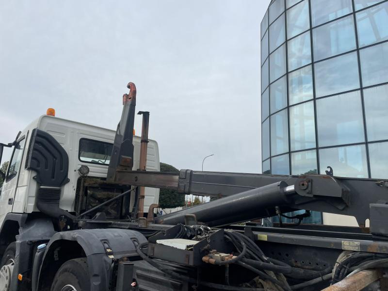 Camion Volvo FM 440 Polybenne