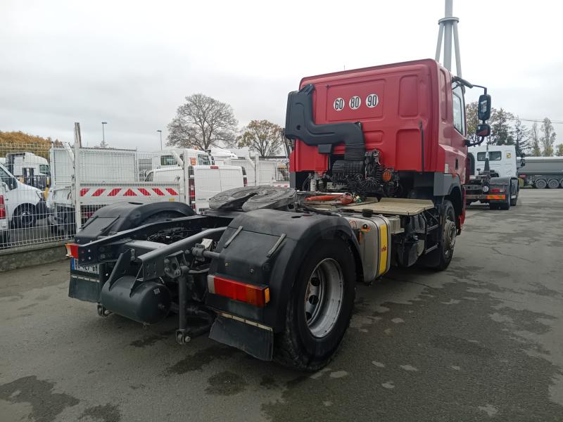 Tracteur DAF CF85 460