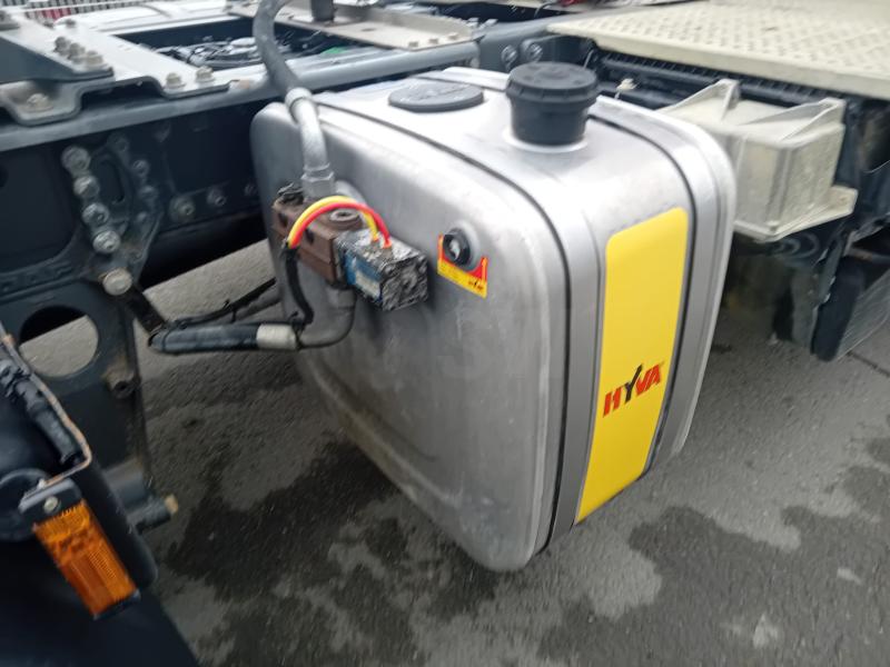 Tracteur DAF CF85 460