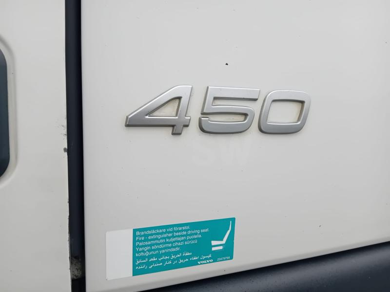 Tracteur Volvo FMX 450