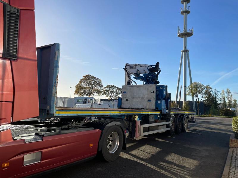 Semi-remorque Fruehauf Plateau