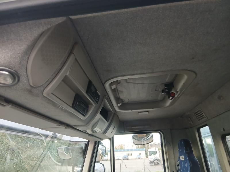 Camion Iveco Trakker Polybenne