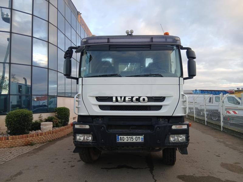 Camion Iveco Trakker Polybenne