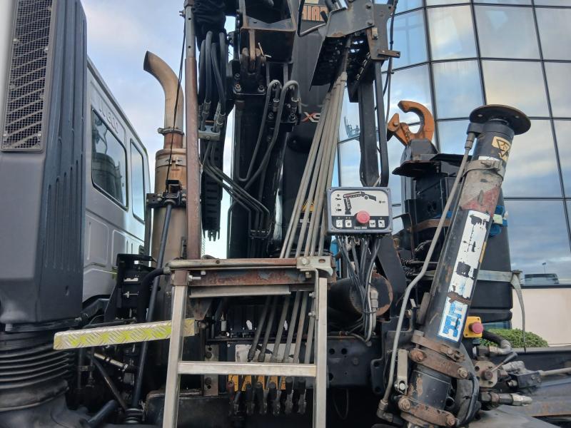 Camion Iveco Trakker Polybenne