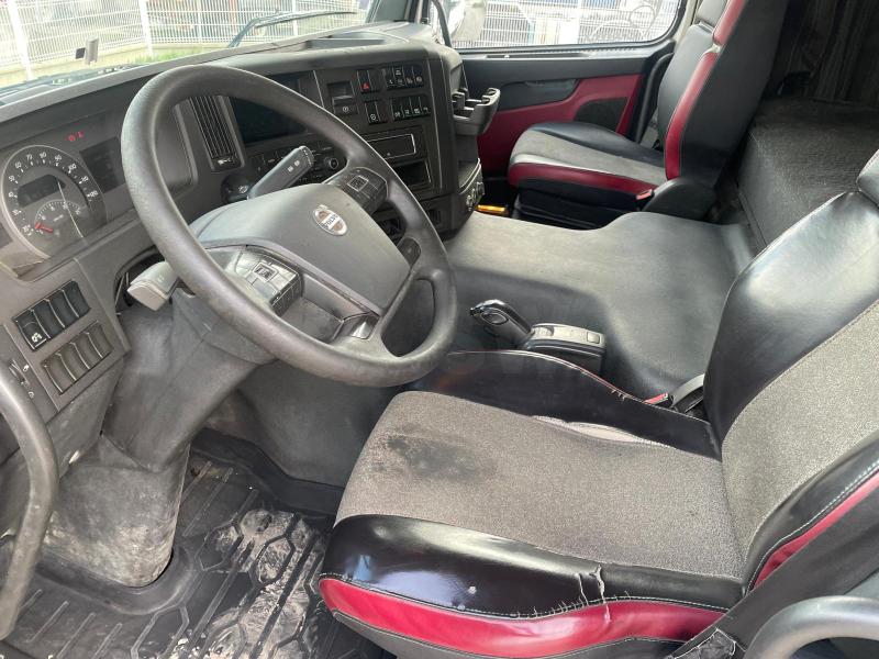 Tracteur Volvo FMX 460