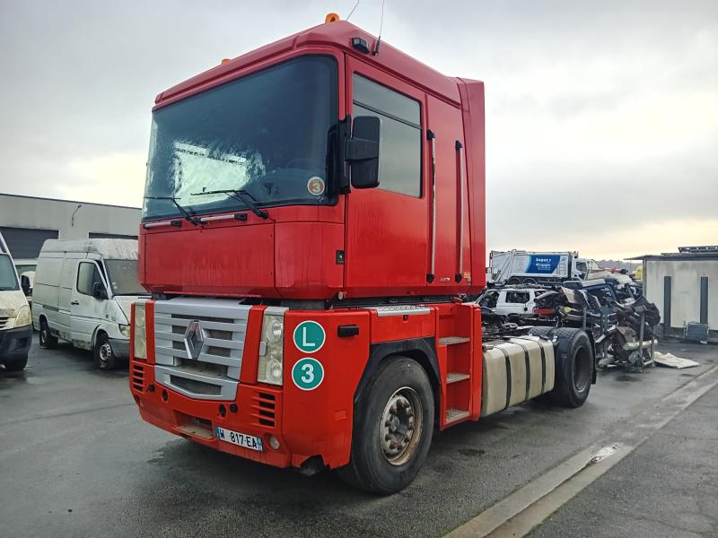Tracteur Renault Magnum