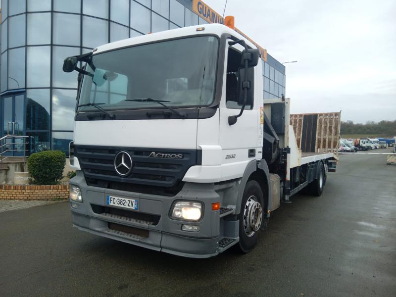 Camion Mercedes Actros 2532 Plateau