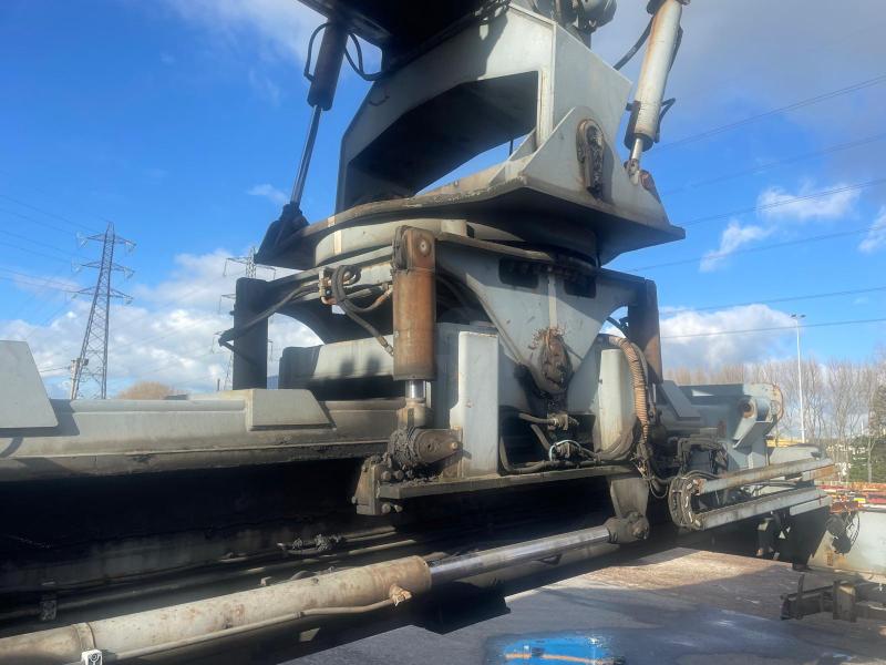 Chariot élévateur gros tonnage Ferrari F269.5 Chariot porte containers