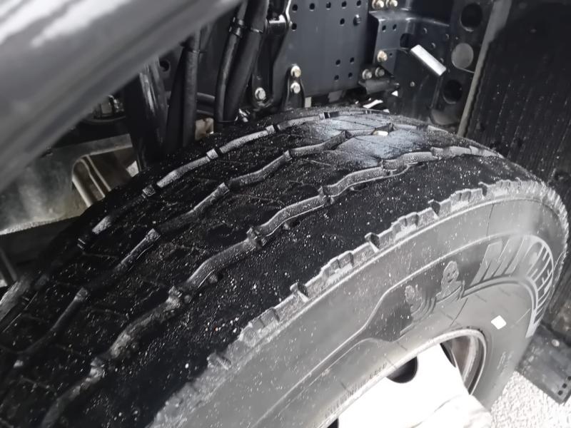 Tracteur MAN TGS 18.440