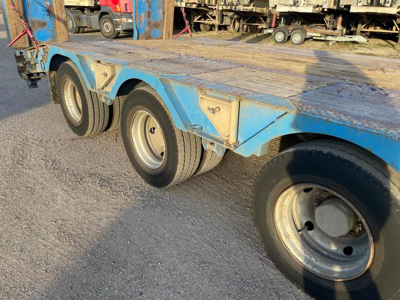 Semi-remorque Kaiser Porte engins