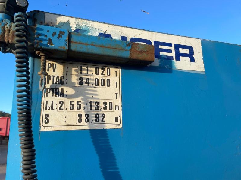 Semi-remorque Kaiser Porte engins