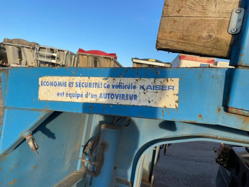 Semi-remorque Kaiser Porte engins