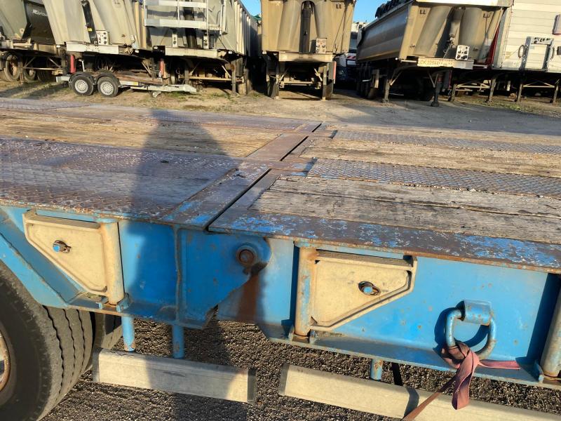 Semi-remorque Kaiser Porte engins