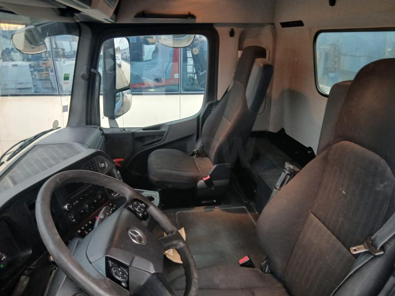 Camion Mercedes Arocs 4143 Benne Benne arrière