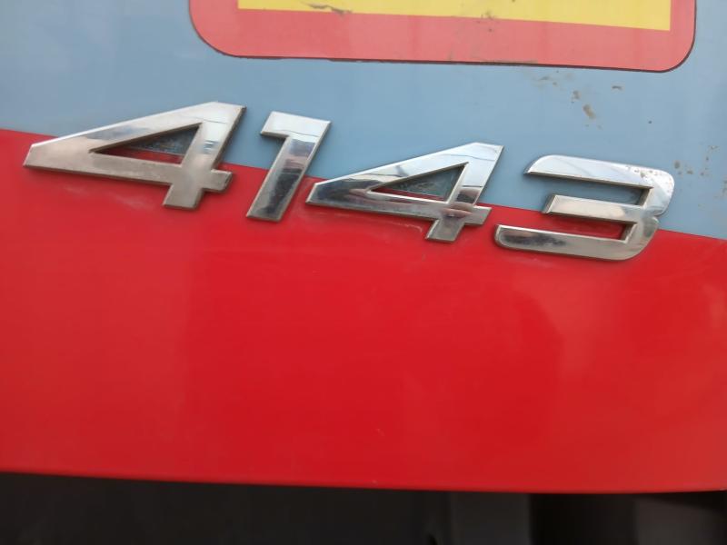 Camion Mercedes Arocs 4143 Benne Benne arrière