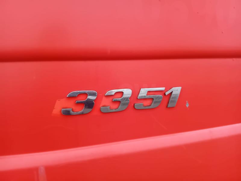 Tracteur Mercedes Actros 3351