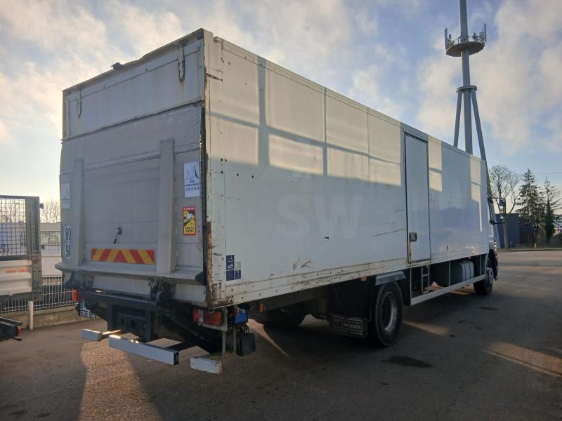 Camion Mercedes Axor 1829 Fourgon