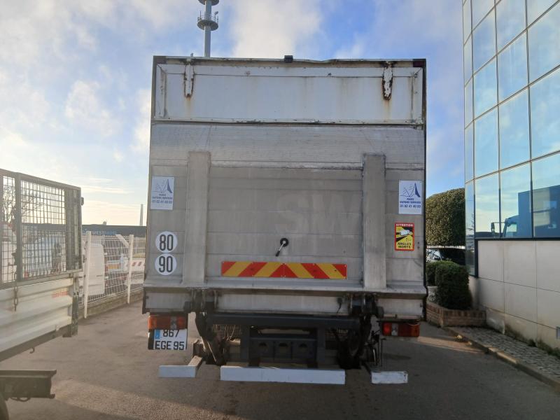 Camion Mercedes Axor 1829 Fourgon