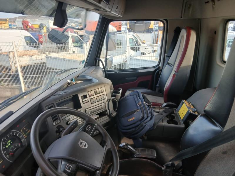 Camion Volvo FMX 410 Polybenne