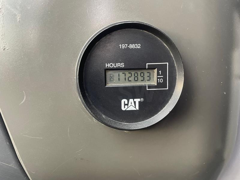 Pelle Caterpillar M316 Pelle sur pneus