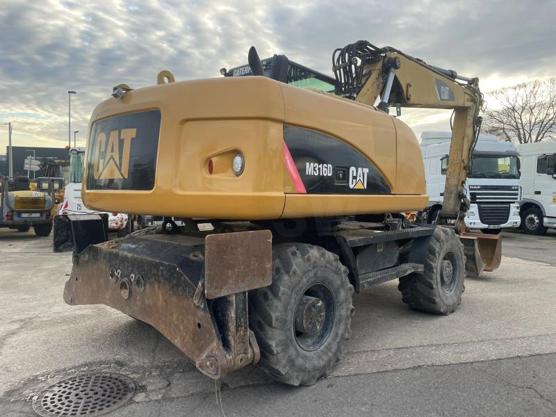 Pelle Caterpillar M316 Pelle sur pneus