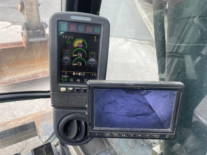 Pelle Caterpillar M316 Pelle sur pneus