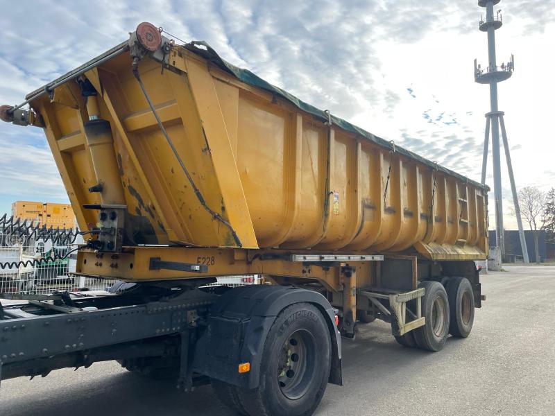 Semi-remorque Trailor Benne Benne arrière