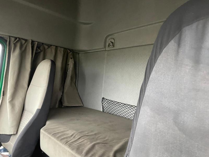 Camion Renault Premium 270 DXI Fourgon