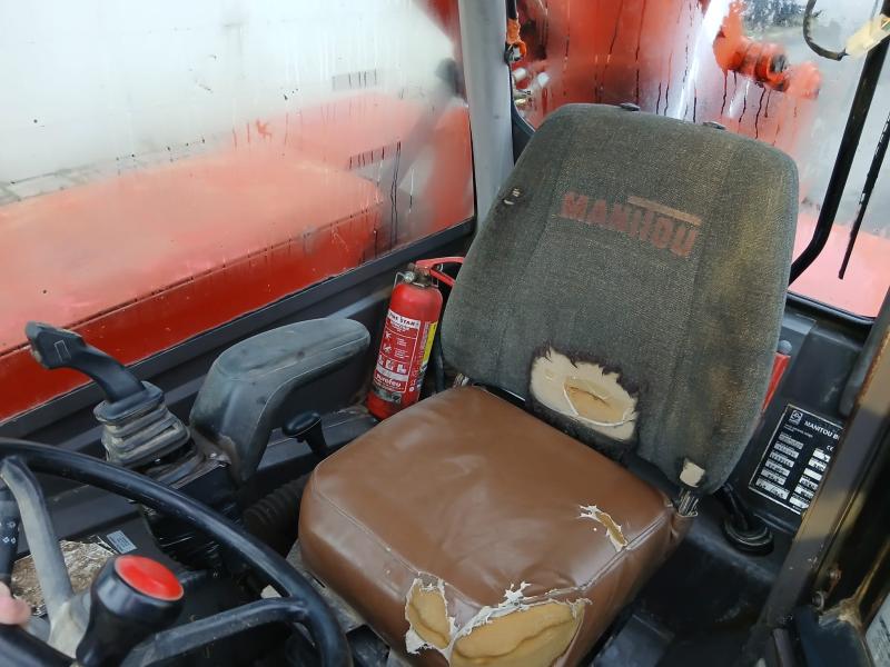 Chariot à mât rétractable Manitou MT1337SL