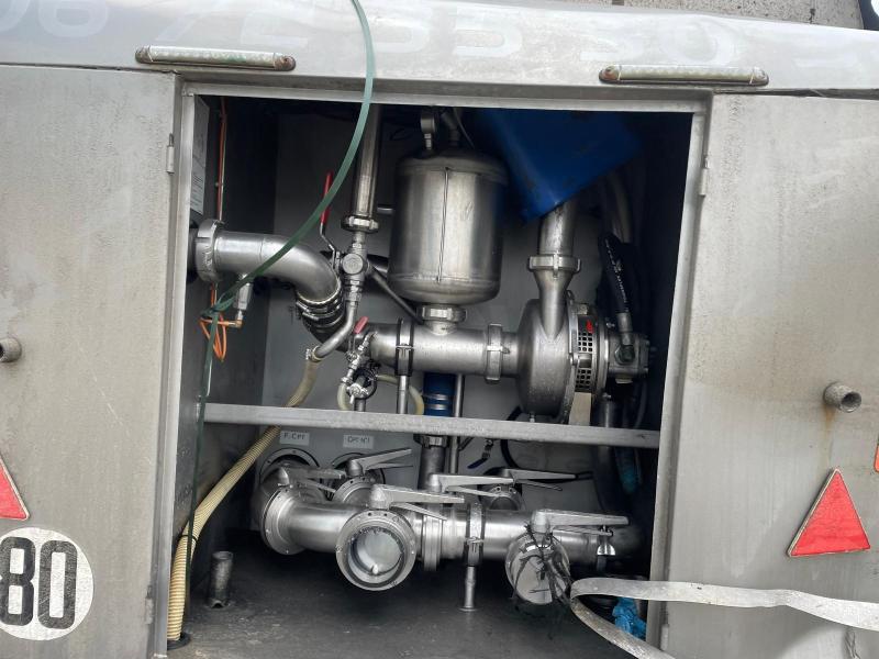 Semi-remorque Eta Citerne Alimentaire