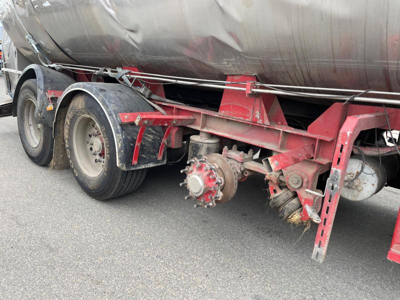 Semi-remorque Eta Citerne Alimentaire