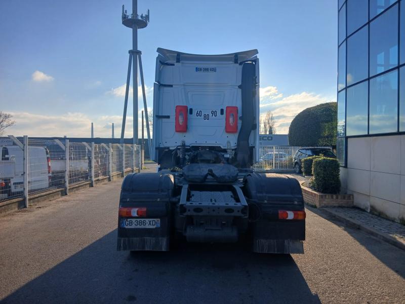 Tracteur Mercedes Actros 1845