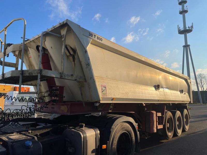 Semi-remorque Benalu Benne Benne TP