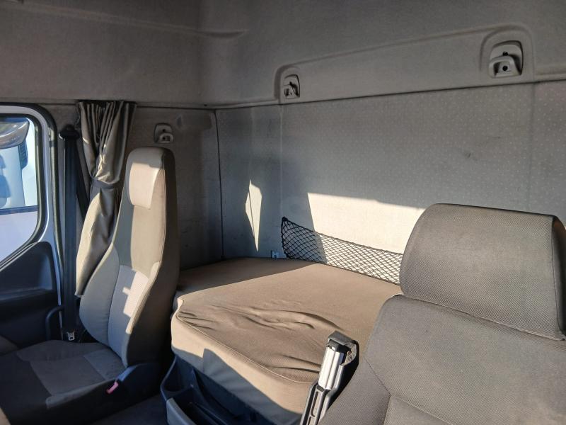 Tracteur Renault Premium 430 DXI