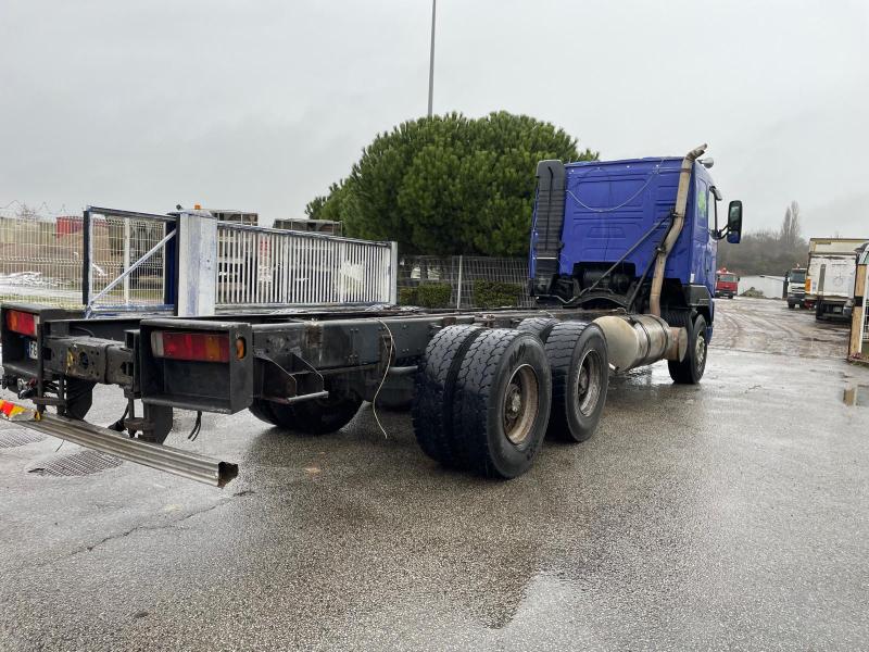 Camion Volvo FH12 Châssis