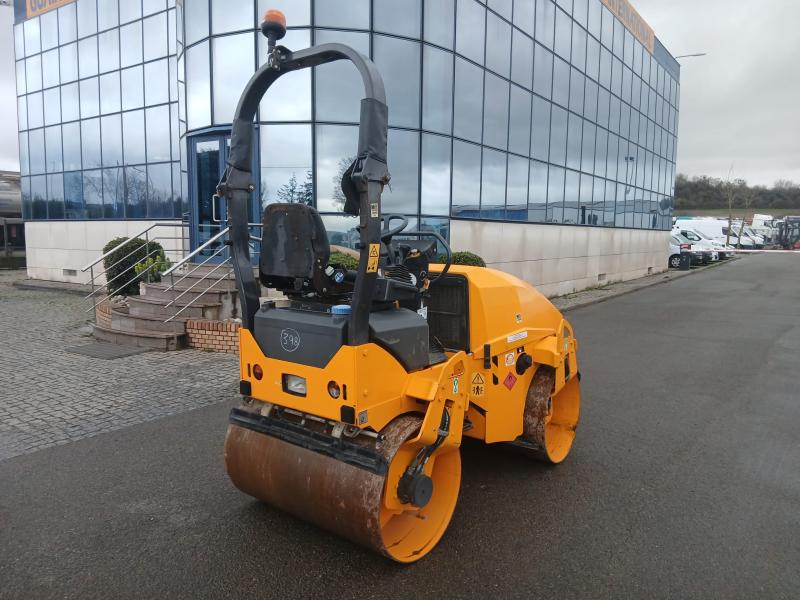 Compacteur Ammann ARX 26 Compacteur à main Rouleau vibrant
